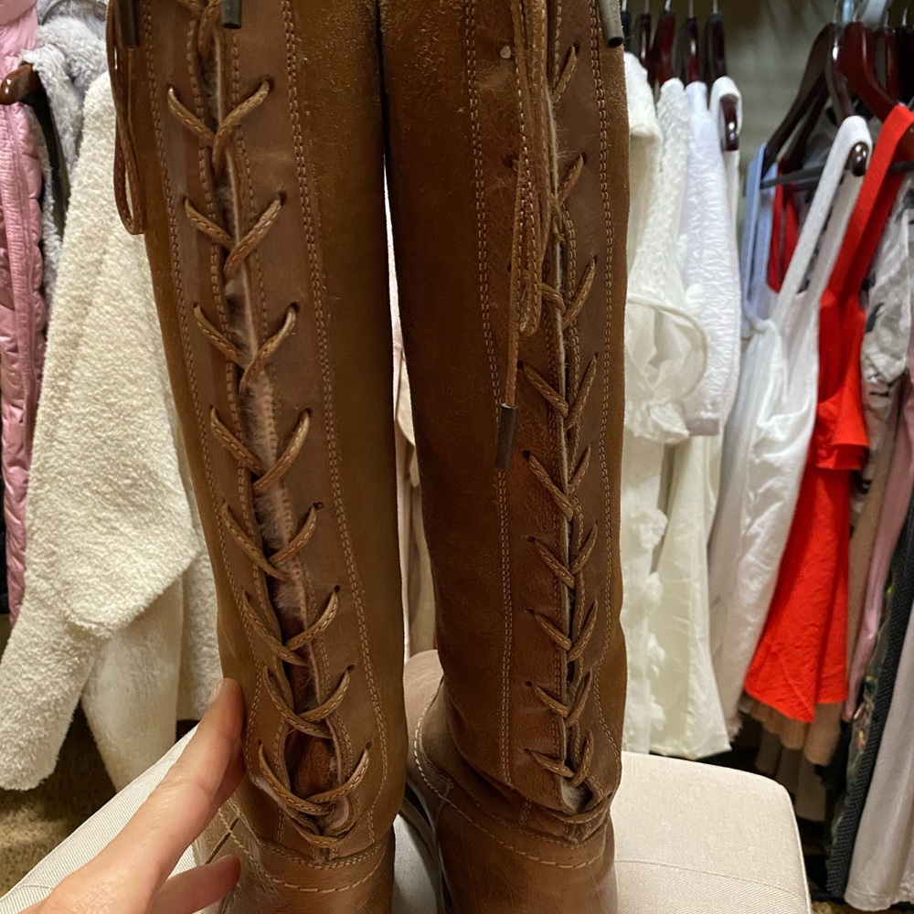 Ladies Frye  boots - Picture 3 of 5